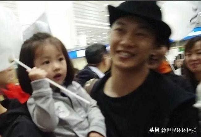 陈奕迅女儿将出道当歌手 华纳力捧新人